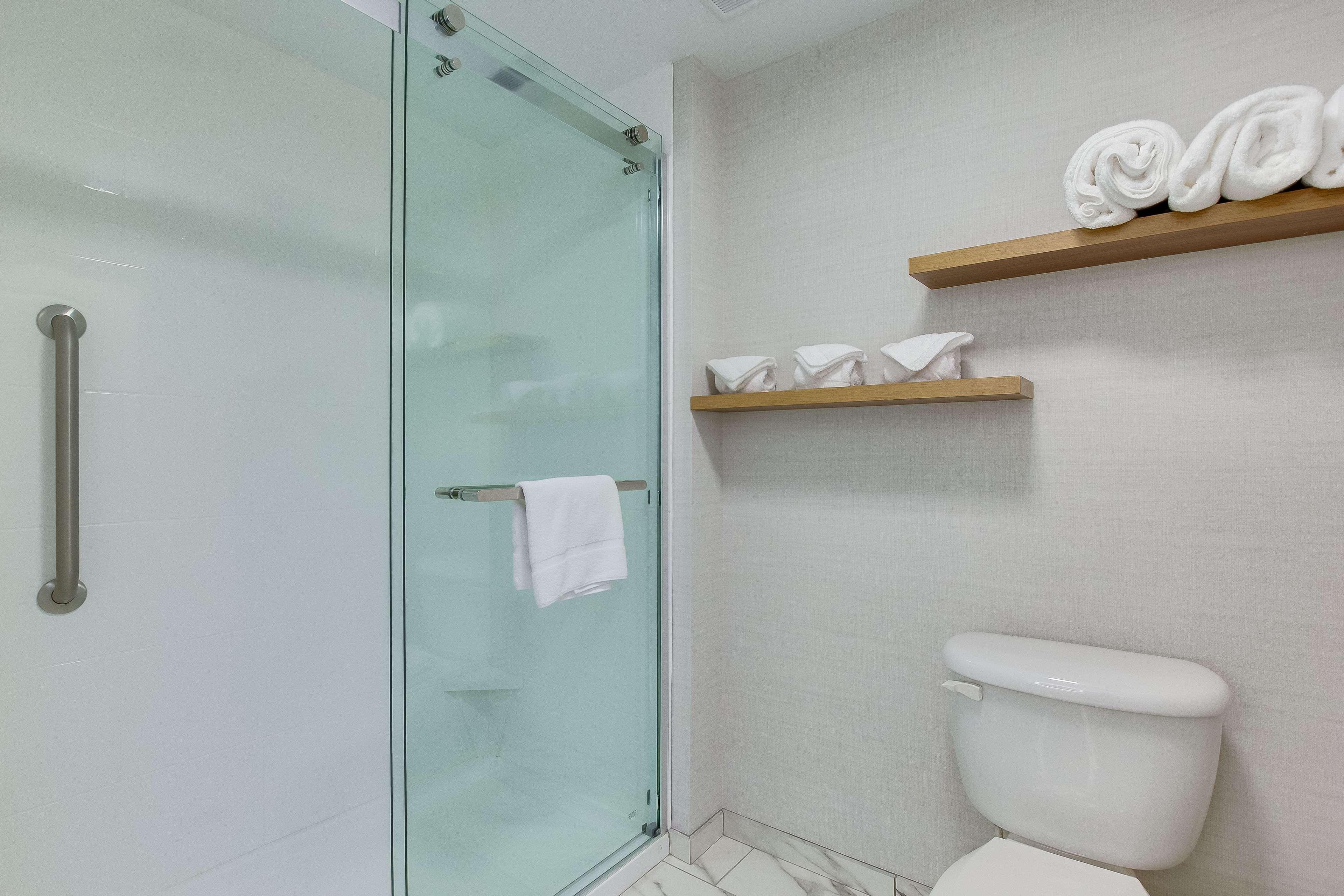 Hotel Homewood By Hilton Louisville-east 3*