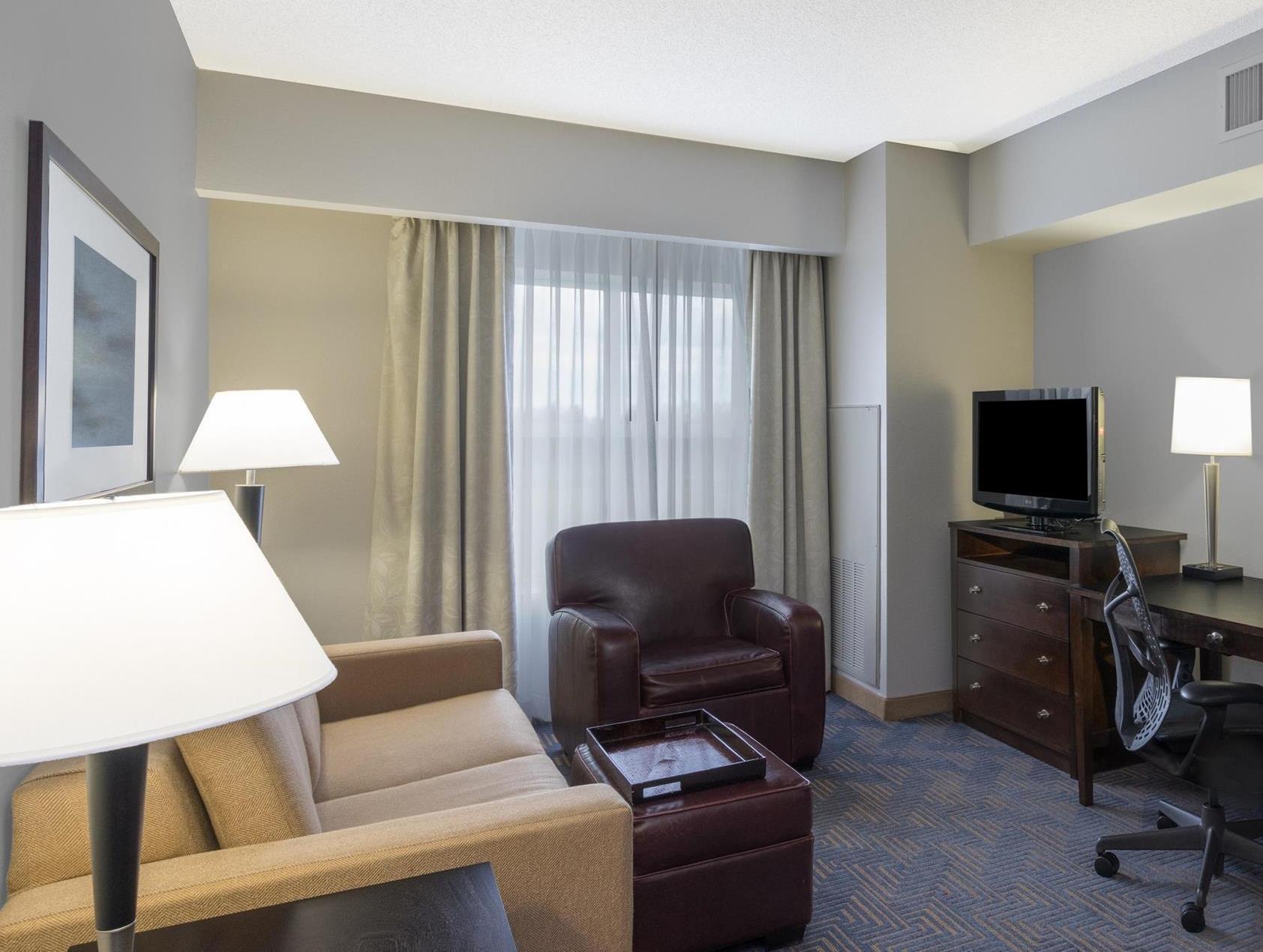 Hotel Homewood By Hilton Louisville-east 3*