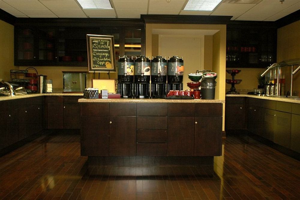 Hotel Homewood By Hilton Louisville-east